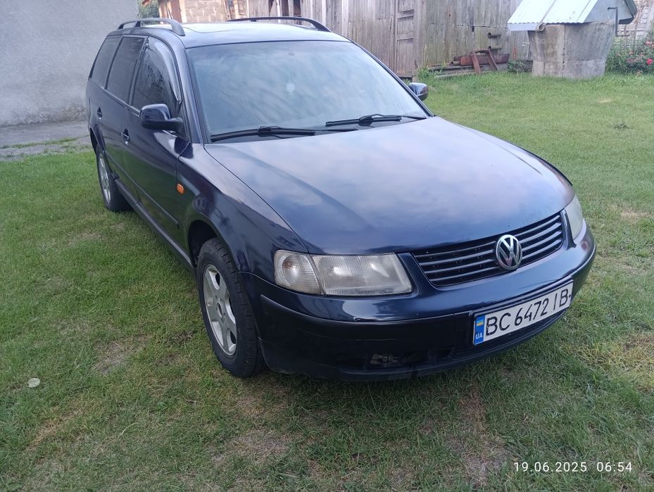 Авто Пассат б5 1.6 бензин 1998р