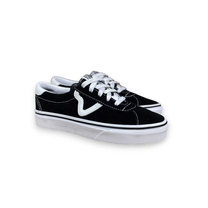 Czarne trampki Vans Ua Sport r. 34,5 – skórzany zamsz