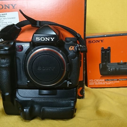 aparat fotograficzny Sony alpha 900 body z gripem, pełnoklatkowy