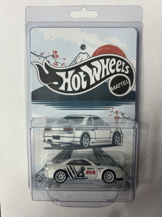 Hot Wheels Nissan Skyline R33 Custom Godzilla