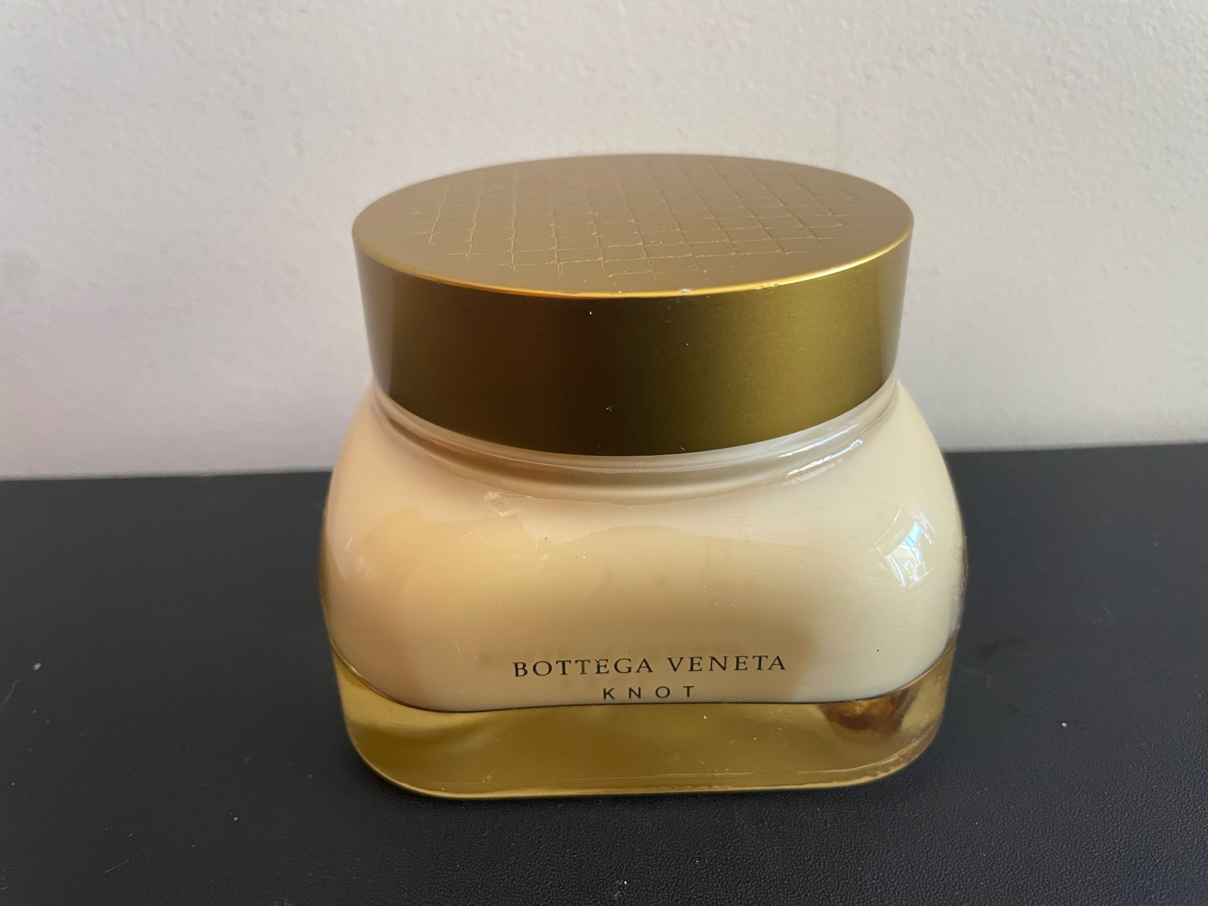 Creme Knot da Bottega Veneta
