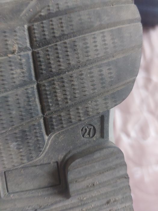 Зимові чоботи 27 розмір