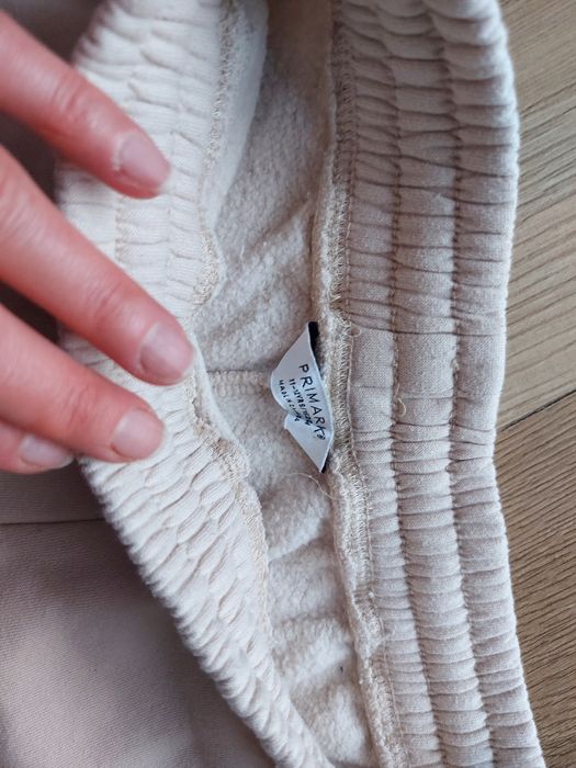 Spodnie ciepłe 146 152 primark ściągacz