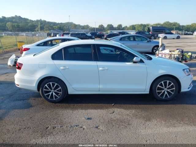 2018 Volkswagen  JETTA 1.4T SE