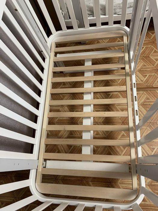 Дитяче ліжечко  Верес з маятником