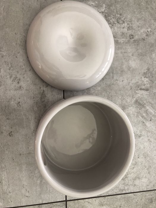 Domek ceramiczny dla grzyoni
