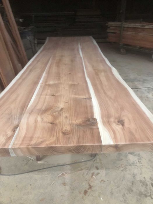 MESA RUSTICA EM MADEIRA MACIÇA DE ACÁCIA