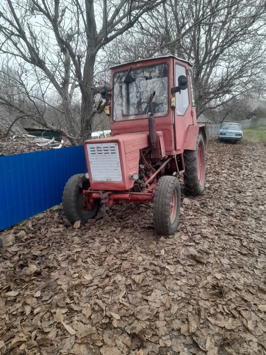 Трактор т 25 в хорошем состоянии