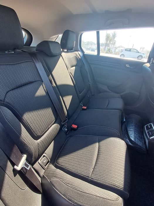 Renault Mégane Sport Tourer 1.5 dCi ECO2) – Muito Económico