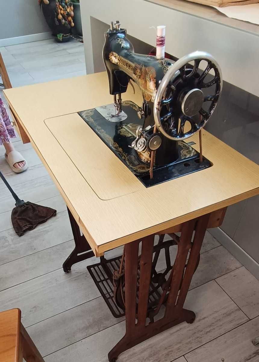 Máquina de costura 1915 Singer 127