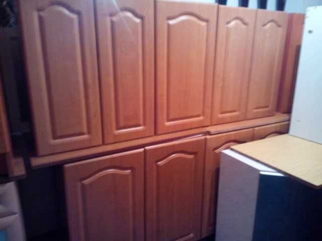 szafki kuchenne 9 sztuk + 2 blaty drzwiczki drewniane