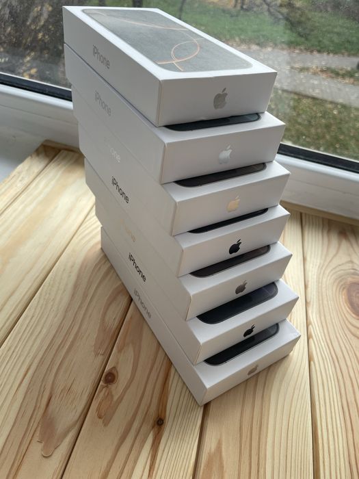 Лот з 7 повних комплектів Apple box для пакування iPhone 16 pro | max