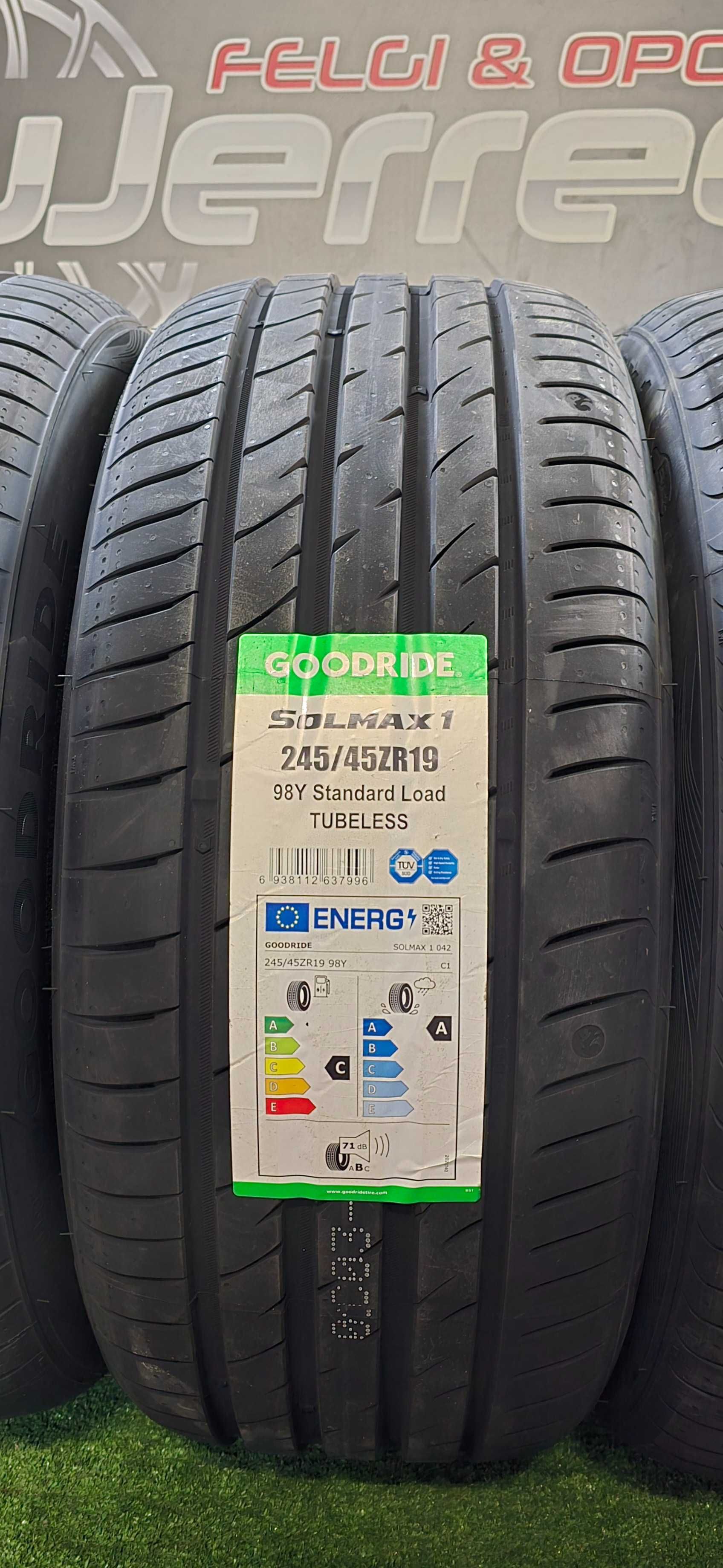 NOWE OPONY Goodride Solmax1 - 245/45/R19