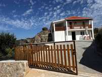 Casa T3 com Vista Deslumbrante e Jacuzzi – Pronta a Habitar