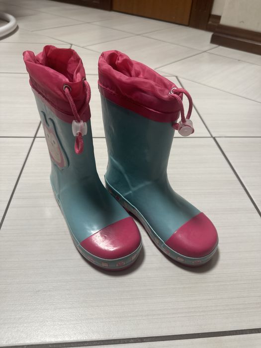 Продам  дитяче взуття