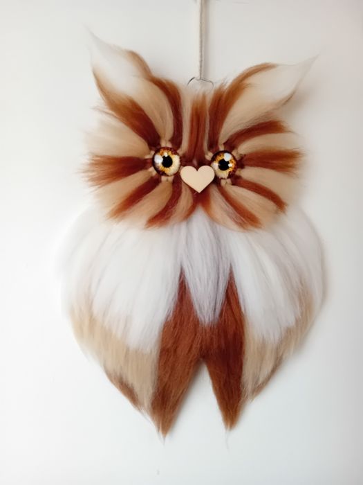 Sowa z wełny czesankowej