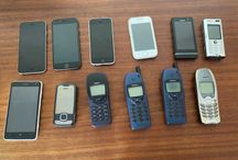 Conjunto de 12 telemóveis antigos