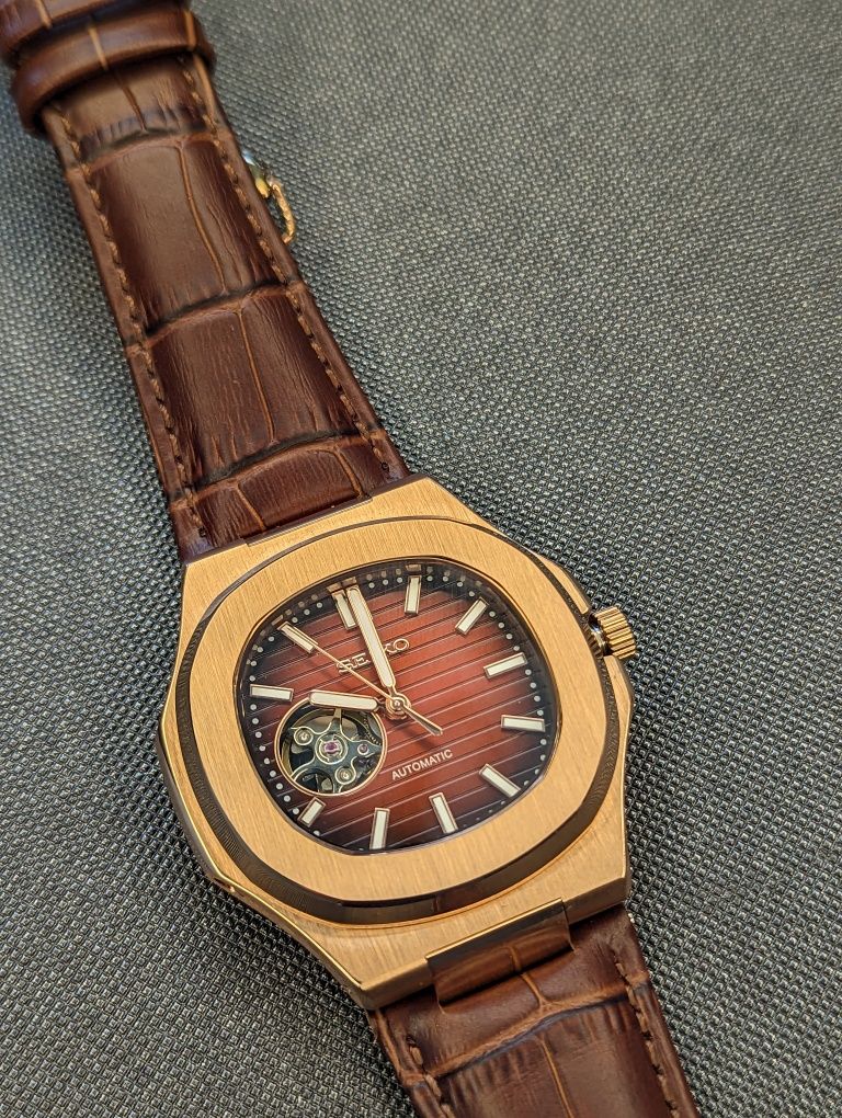 Seiko mod Nautiko open heart skórzany pasek