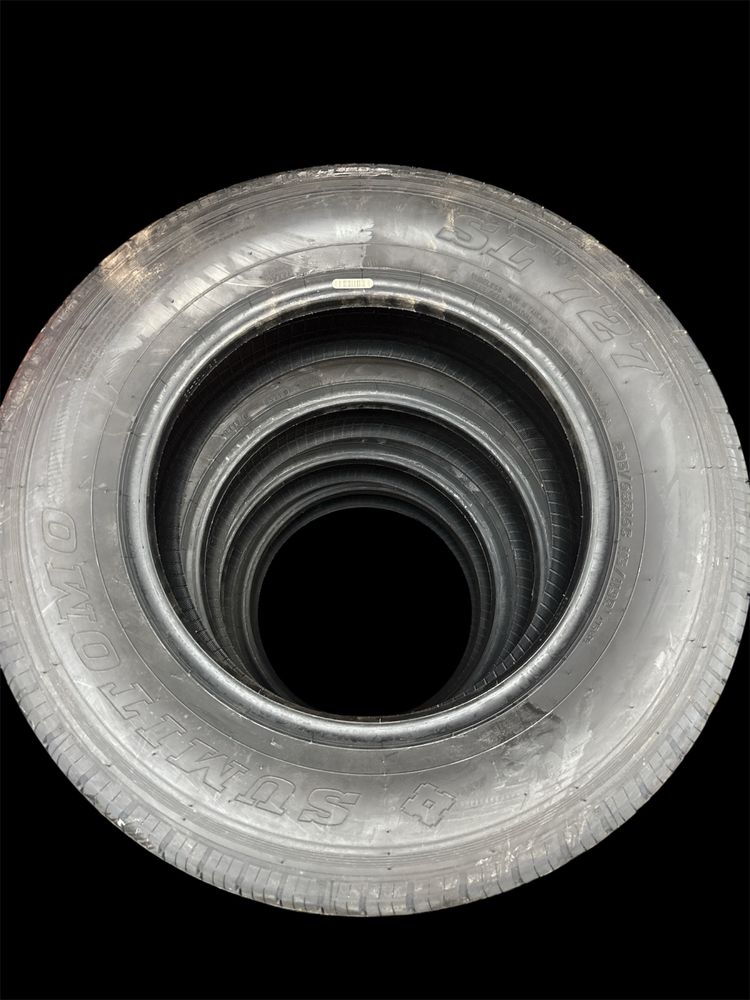 Nowe opony 235/65/16c Sumitomo sl 727