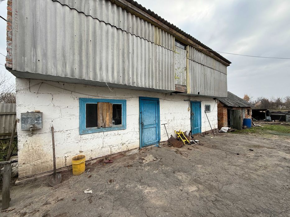 Продам 2кім будинок в селі Селище