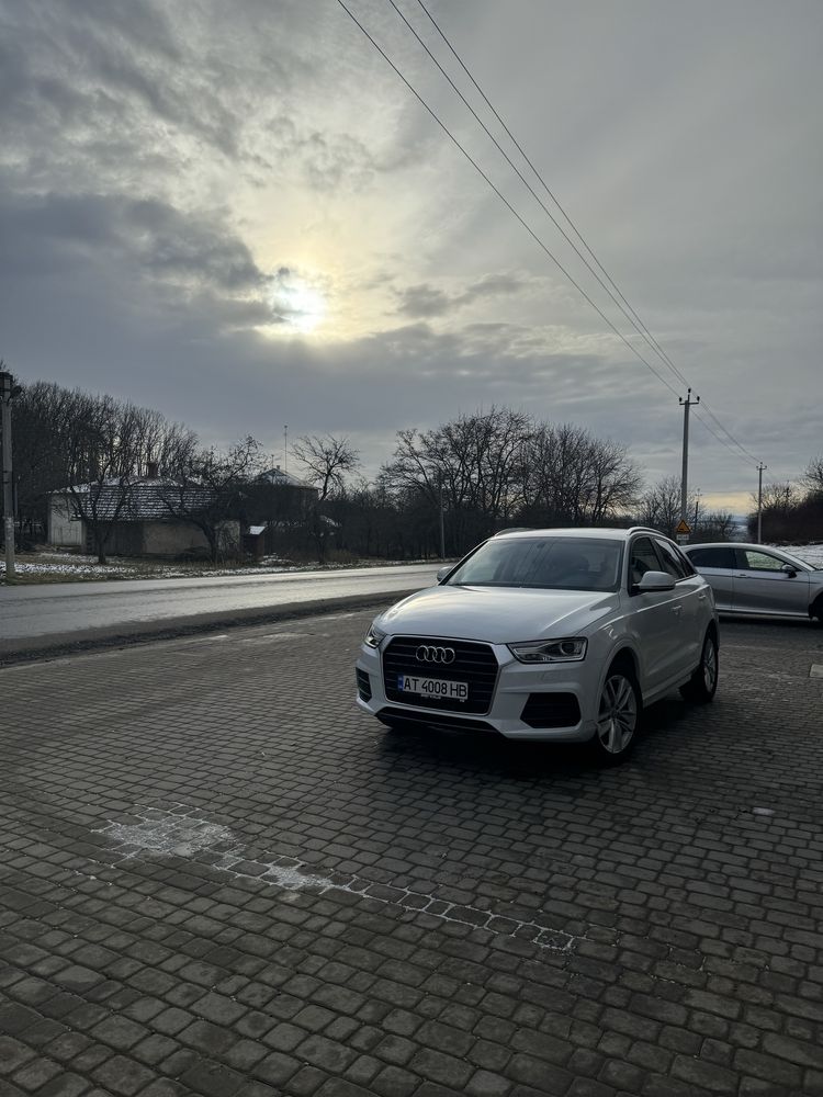 Продам Audi Q3 2017 року