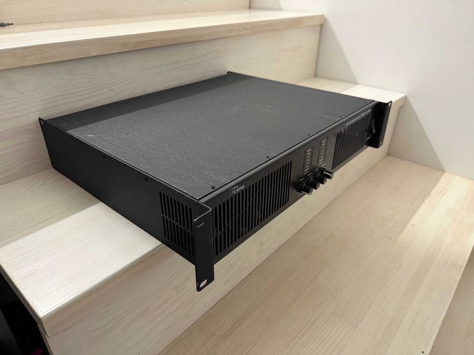 Obudowa RACK 2U po wzmacniaczu audio tamp tsa 4-1300 (2)