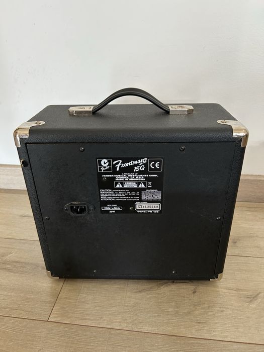 Amplificador Fender Frontman 15G