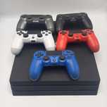 Ps4 com cinco comandos