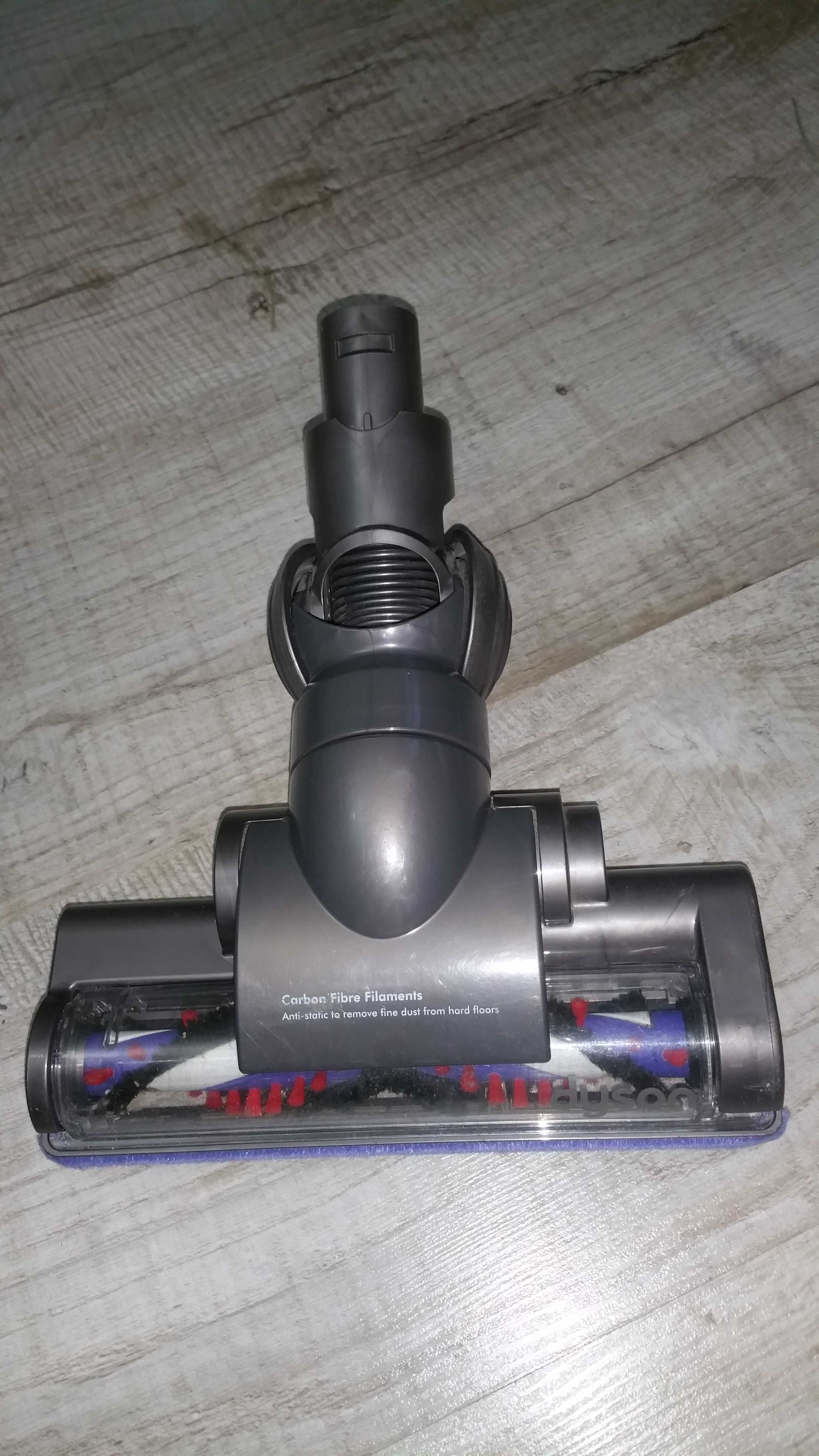 Dyson DC35/16,2VDC. Активная турбо-щётка .