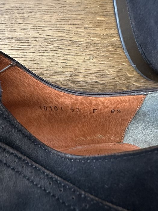 Італіське чоловіче вуття марки Santoni в розмірі 8,5 UK