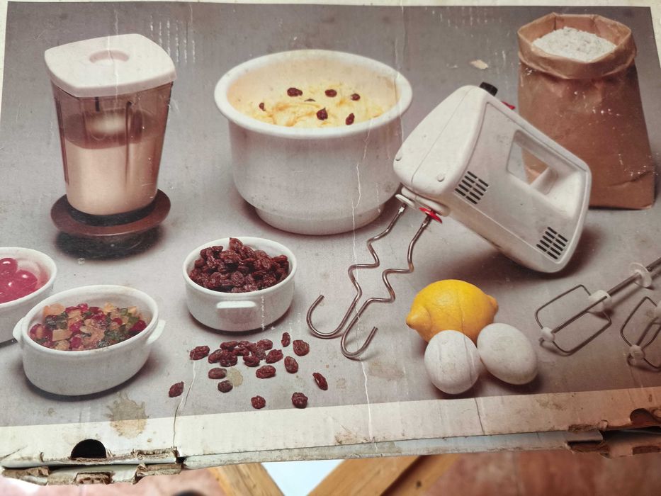 Robot cozinha (batedeira, amassadeira, liquidificador, varinha mágica)