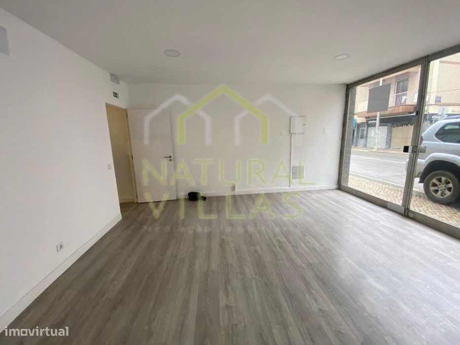 Loja para comércio Renovada em Faro