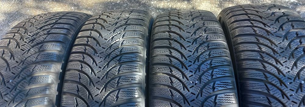 4 bardzo ładne opony zimowe KUMHO 225/60r17 , 4x7,5mm