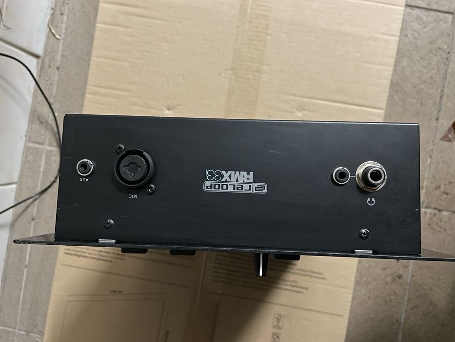 Reloop RMX33i dj mixer