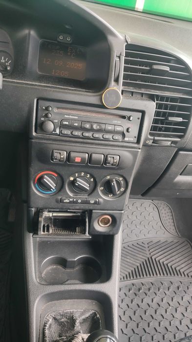 Zafira 1.6  gasolina 7 lugares