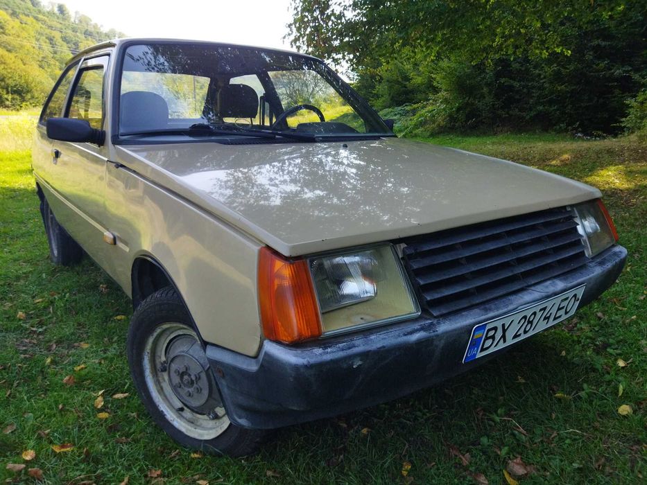 Автомобіль Заз Таврія