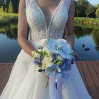 Розкішна весільна сукня