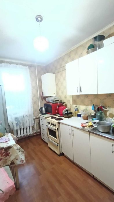 1 ком. в центре Таирова. ул. Глушко. "Панорама"