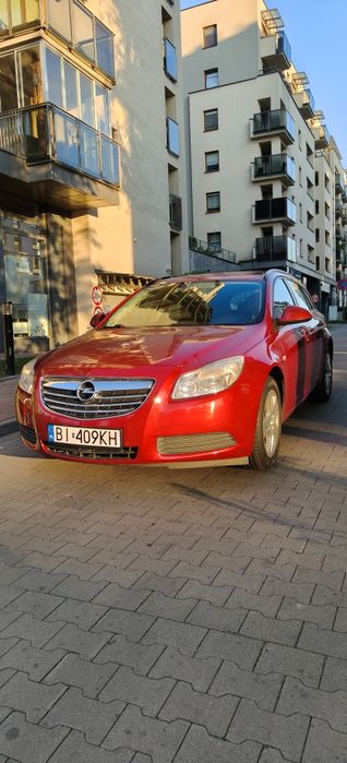 Wypożyczalnia samochodów, wynajem samochodu