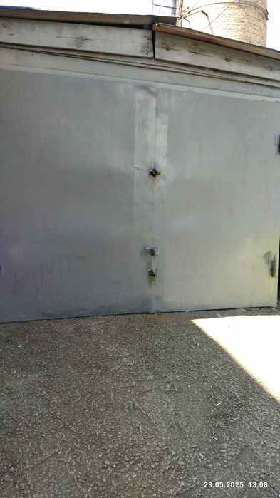 Продам металевий утеплений гараж