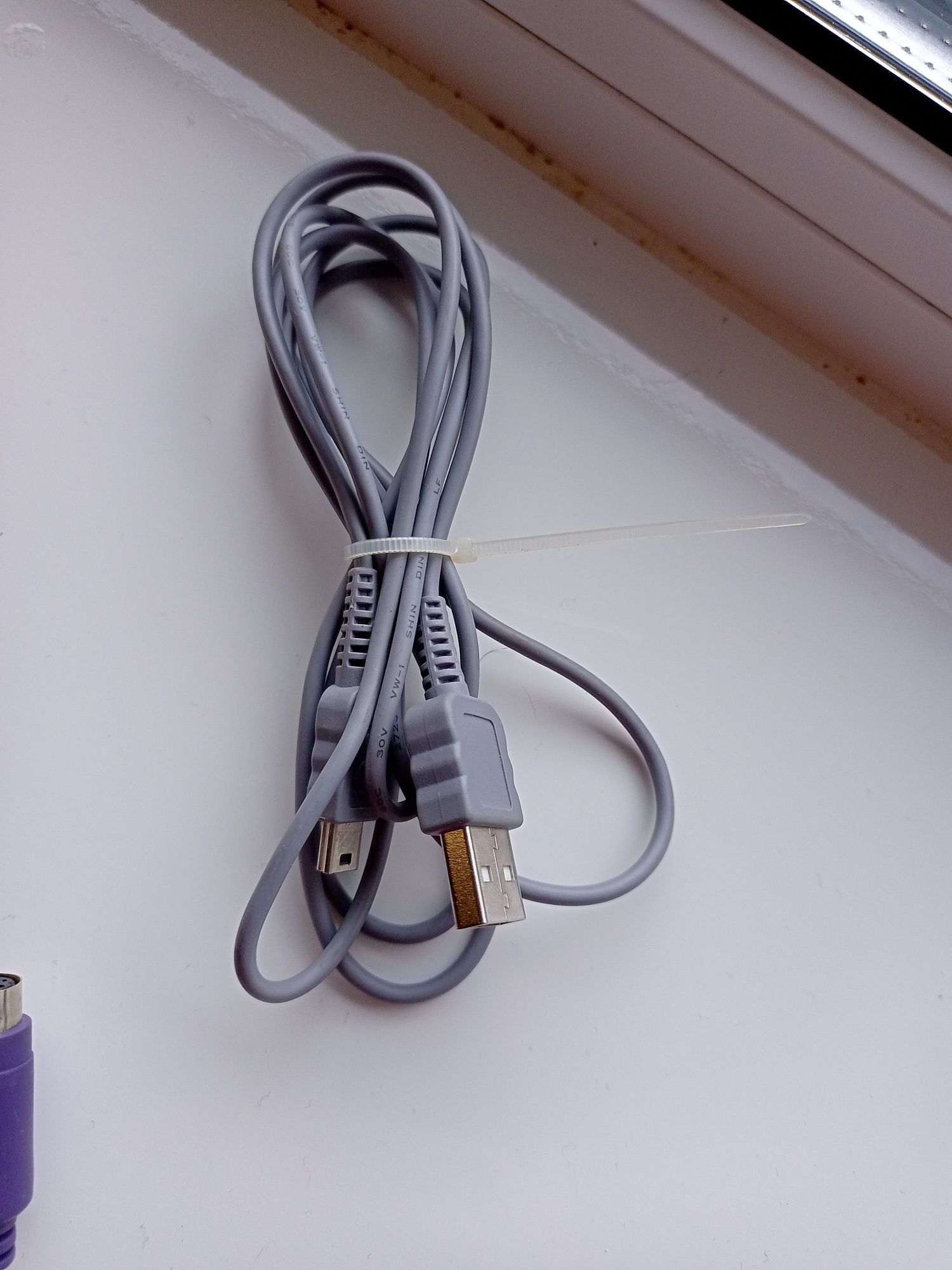 Переходники для регистраторов навигаторов s-video usb micro 2.5
