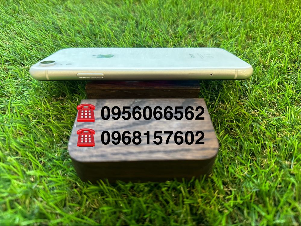 iPhone Xr 64 White . (Айфон 10р)