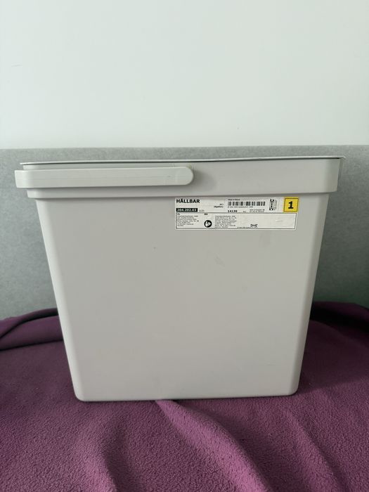 Ikea HÅLLBAR Kosz z pokrywką, jasnoszary, 22 l