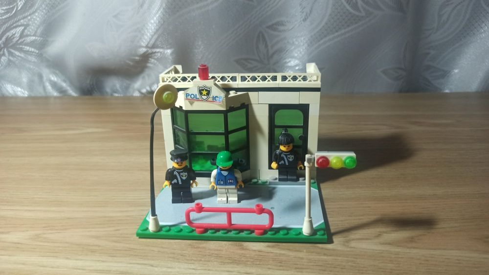 Конструктор Brick полицейский участок