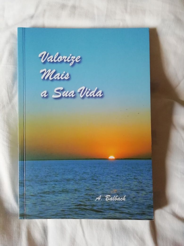 Livro "Valorize mais a sua vida"