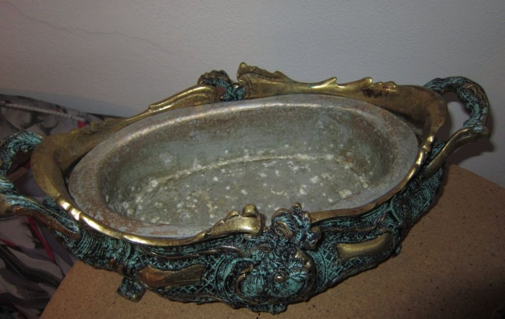 Conjunto de Pato 30 cm porta Flores+Mulher a regar 40 cm+Floreira 40