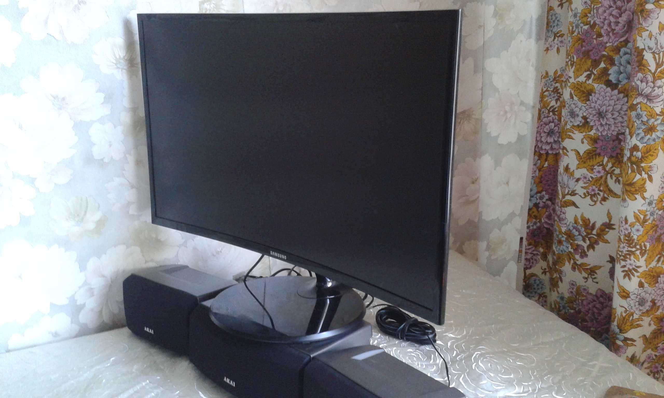 рабочий игровой монитор Samsung 27" сurved (изогнутая матрица)треснута