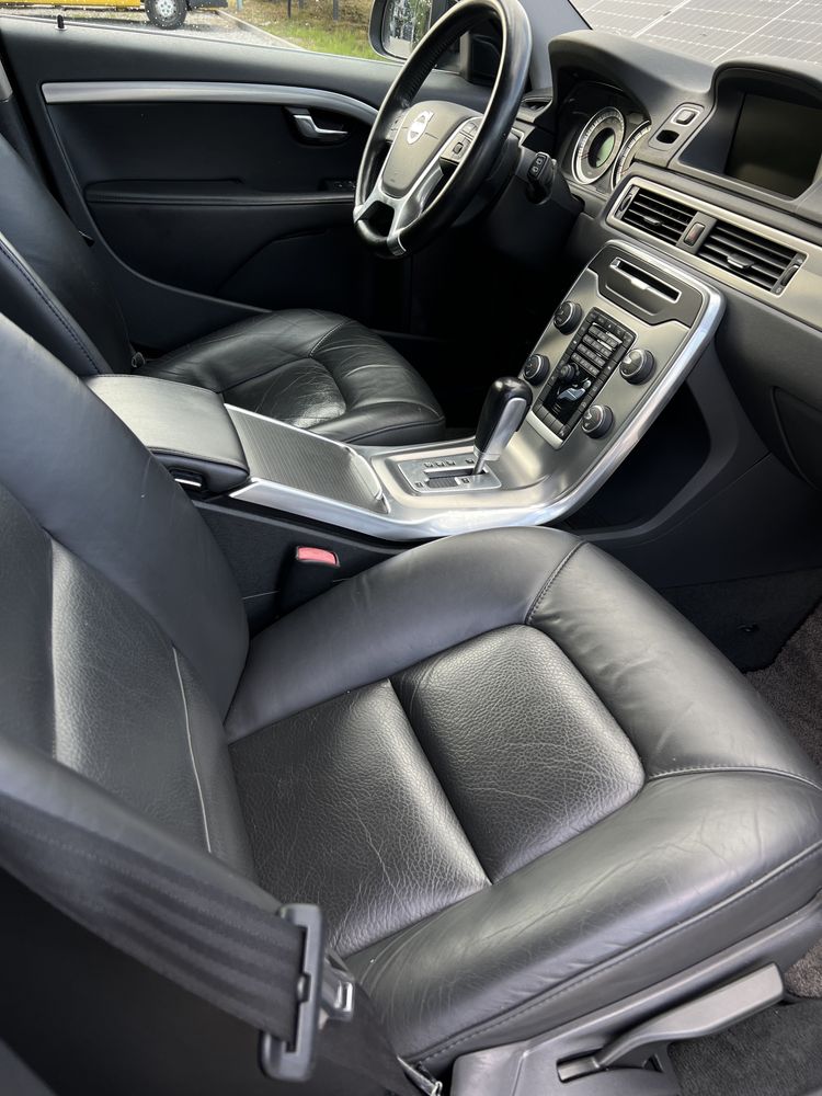 Volvo V70  1.6 benzyna  2012 rok. Automat  Skóra