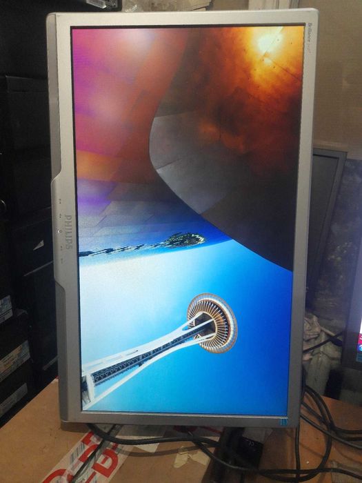 Монітори для роботи 24 дюйми склад моніторів Philips 241P3LYES