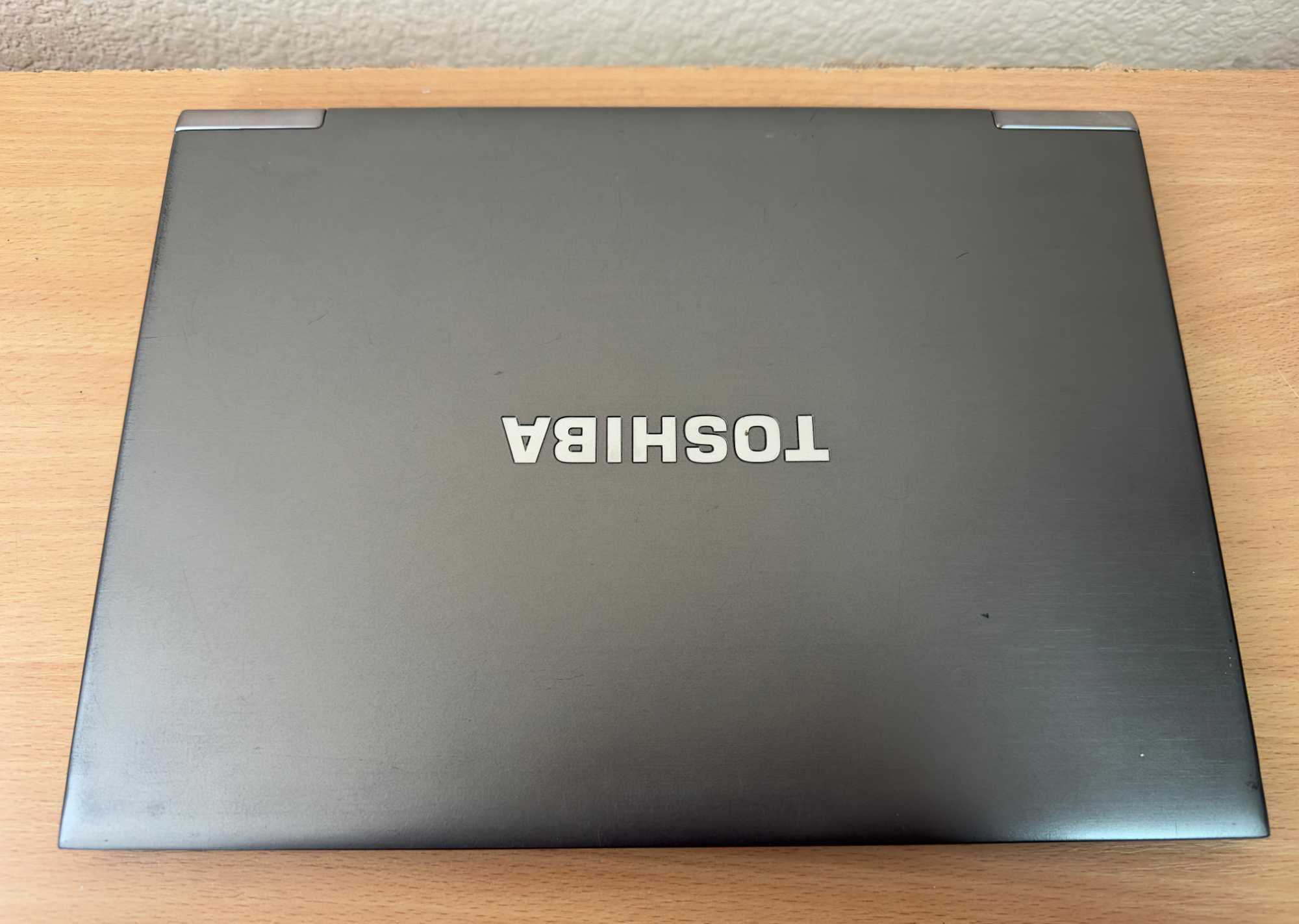 Ультрабук Toshiba Z930 13.3"/i5-3437U/6GB DDR3/128GB SSD/HD4000/WebCam